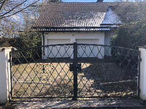 Repräsentative Villa auf traumhaftem Grundstück