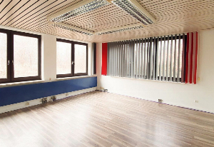 Büro- oder Hobbyraum - in  verkehrsgünstiger Lage