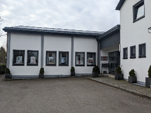 Helle Büro-/Praxisflächen in zentraler Lage - RESERVIERT