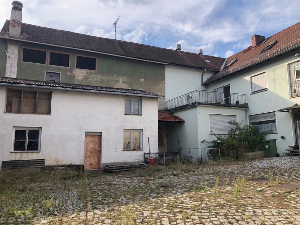 Gasthaus mit Fremdenzimmern und ehemaliger Brauerei - hohes Entwicklungspotential