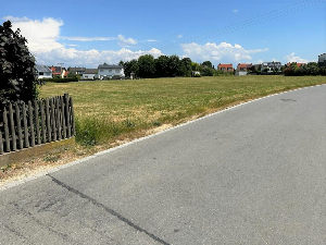 Wunderschönes Baugrundstück in ruhiger Anliegerstraße