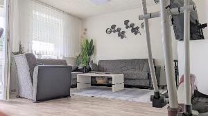 Gut geschnittene 4-Zimmer-Wohnung mit Balkon