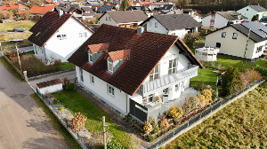 Gepflegtes, solides Zweifamilienhaus in ruhiger Lage RESERVIERT