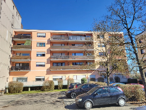 Freiwerdende, gut geschnittene 2-Zimmer-Eigentumswohnung mit Balkon - RESERVIERT